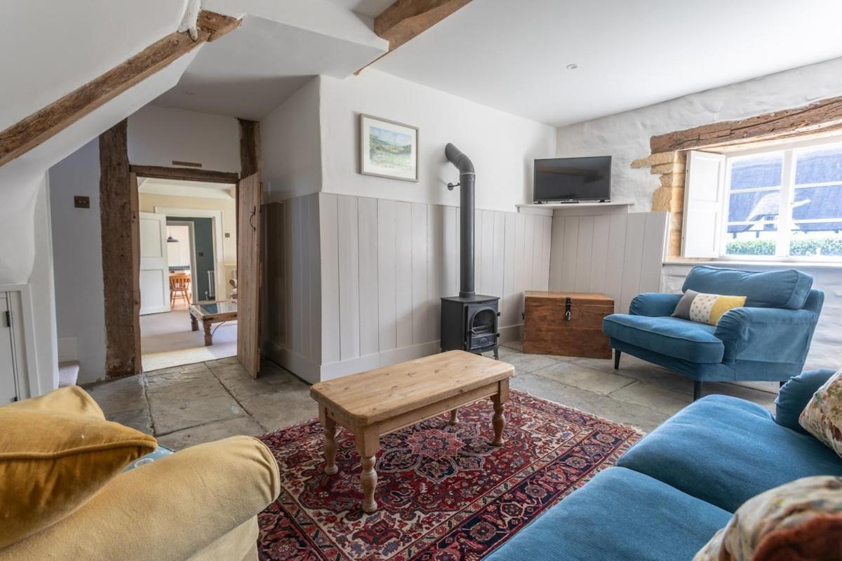 Beautiful Cotswold Farmhouse With Hot Tub Manchester Kültér fotó