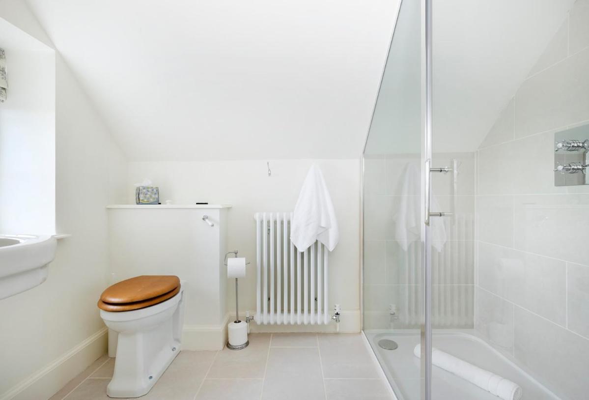 Beautiful Cotswold Farmhouse With Hot Tub Manchester Kültér fotó